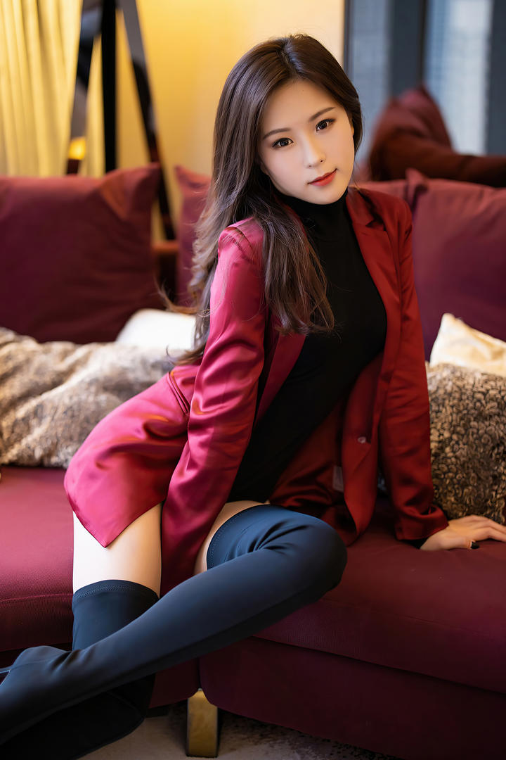 甜美可爱大学女生私拍写真高清大图