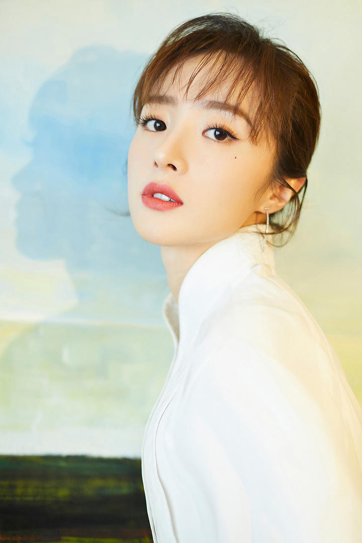 高清女星胡冰卿特写图片