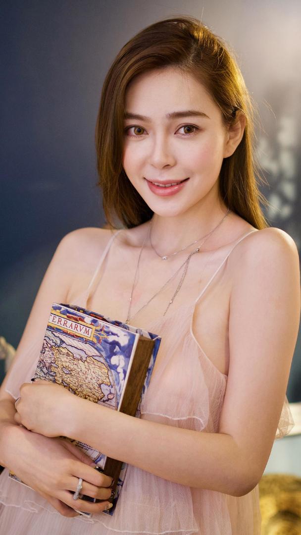 美女明星琳si写真图片