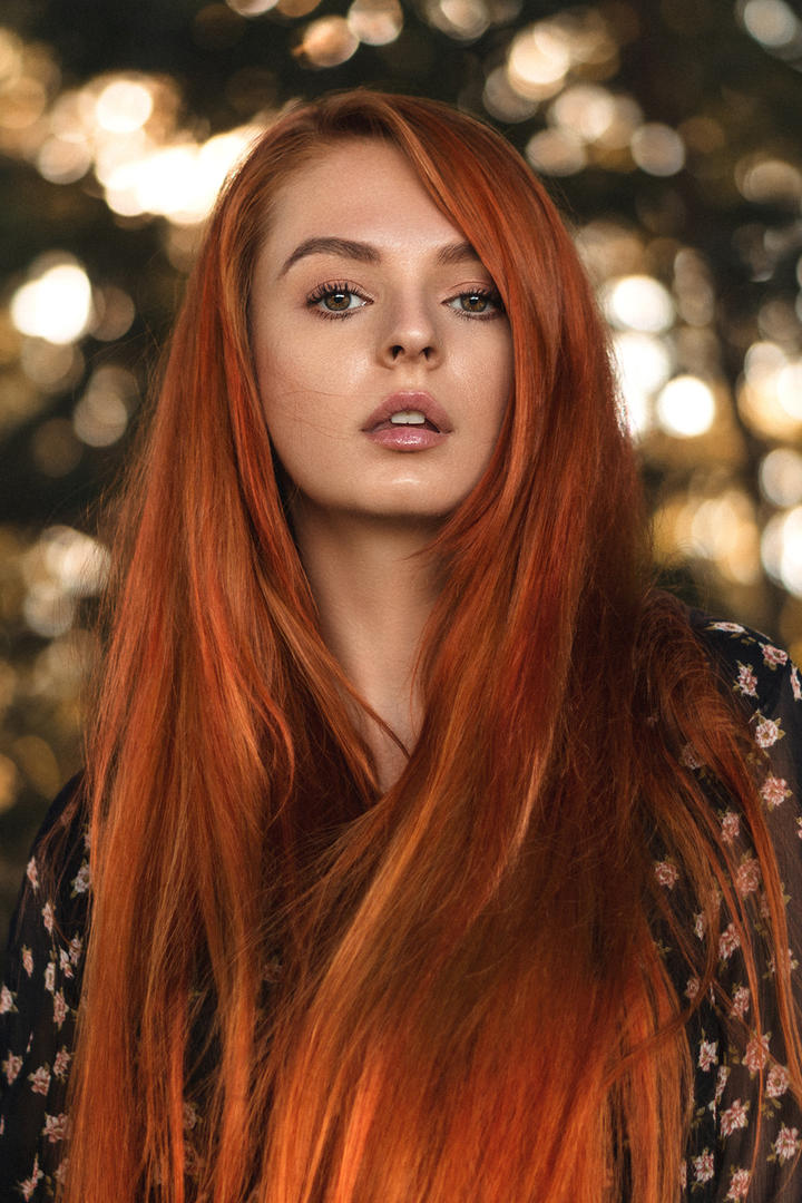 欧美长发美女写真图片