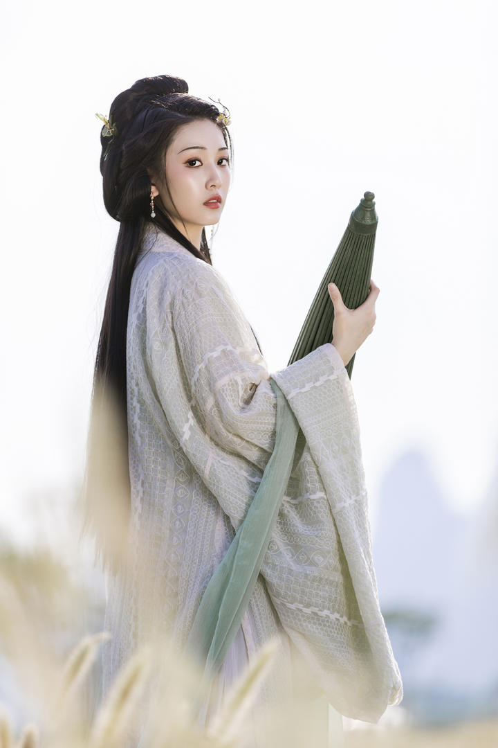 精品推女郎汉服古风美女艺术写真摄影