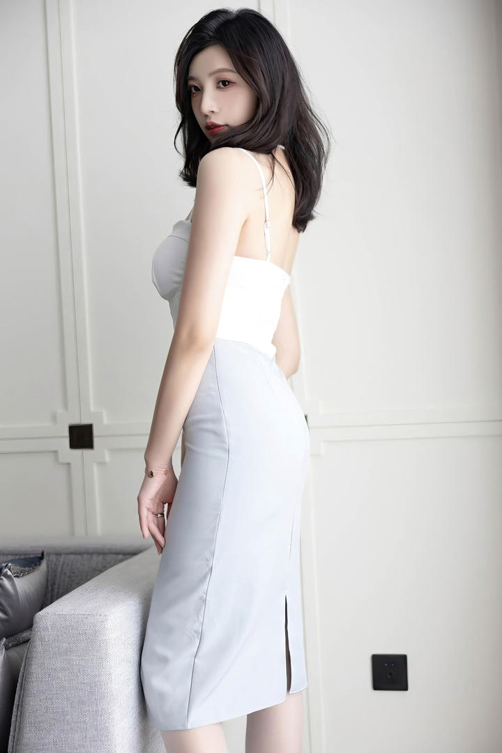 99久久国产综合精品高挑身材美女嫩模写真图片