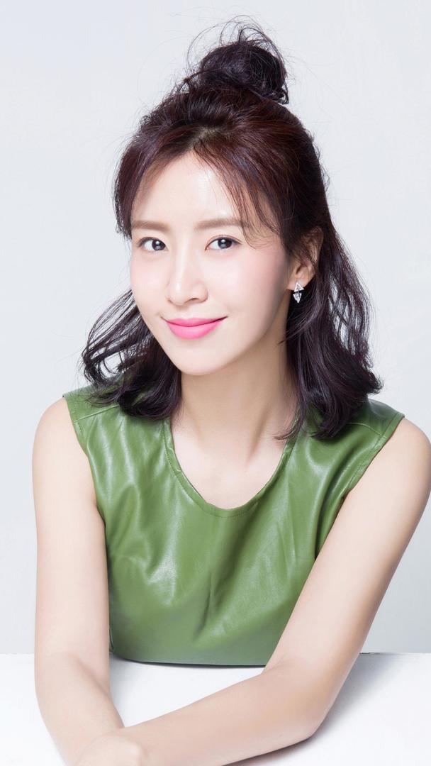 中国美女明星李悦溪高清写真