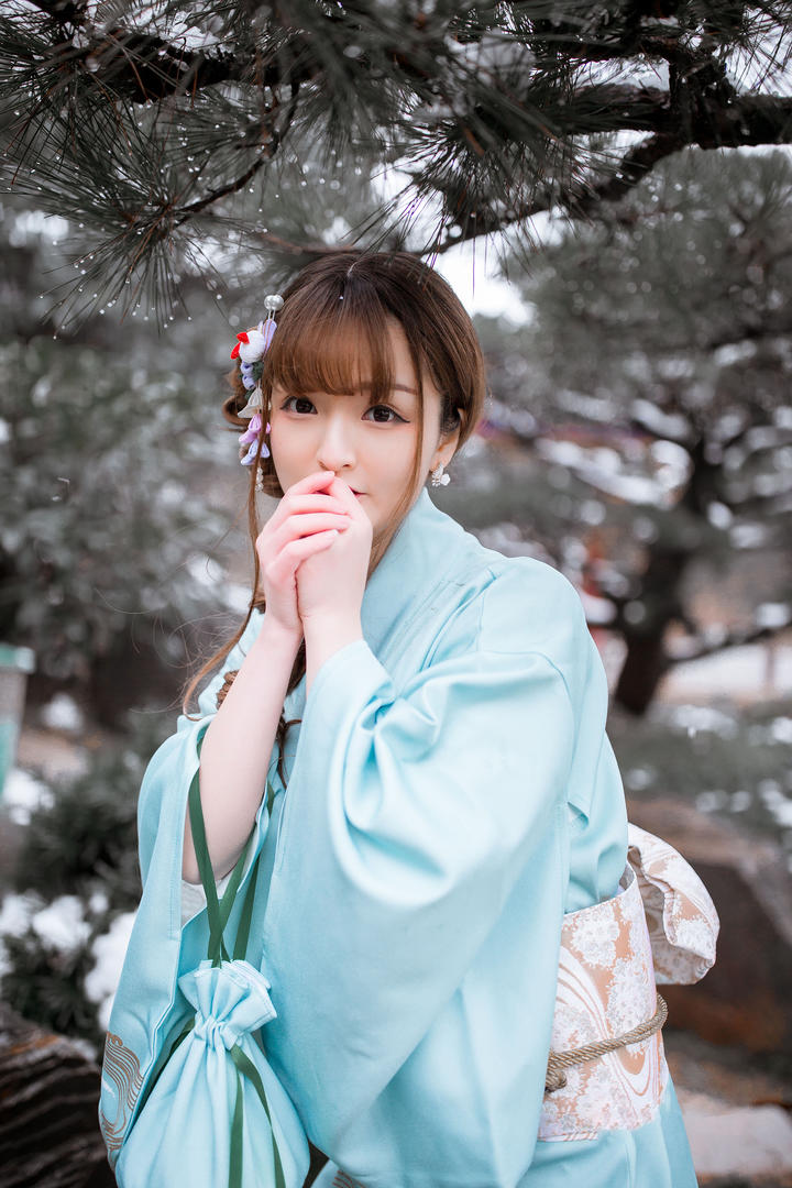 超清唯美青色和服美女人体摄影写真图片