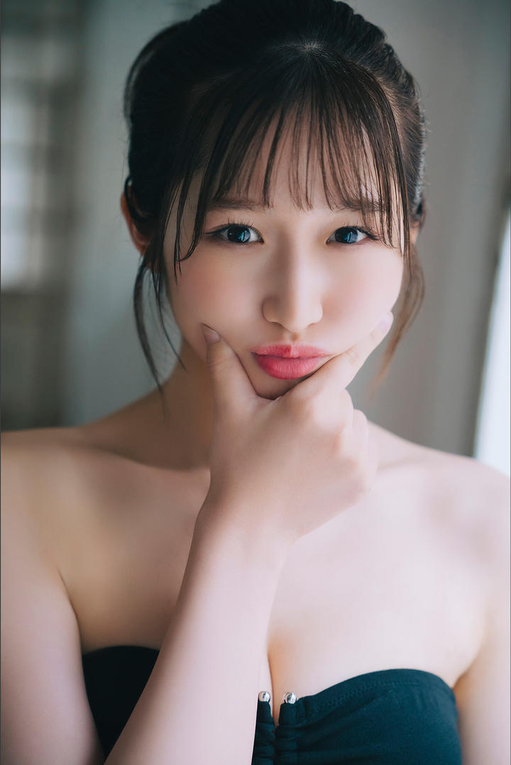 好看的日韩MV美女清纯图片