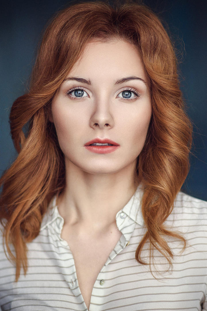 极品欧美金发气质女神特写图片