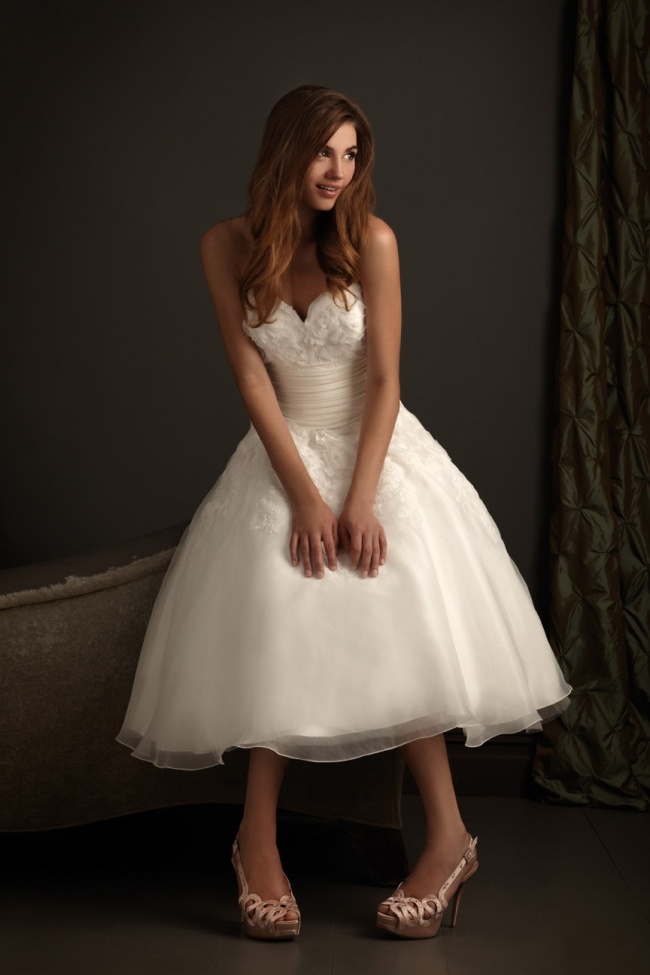 时尚短裤婚纱图片