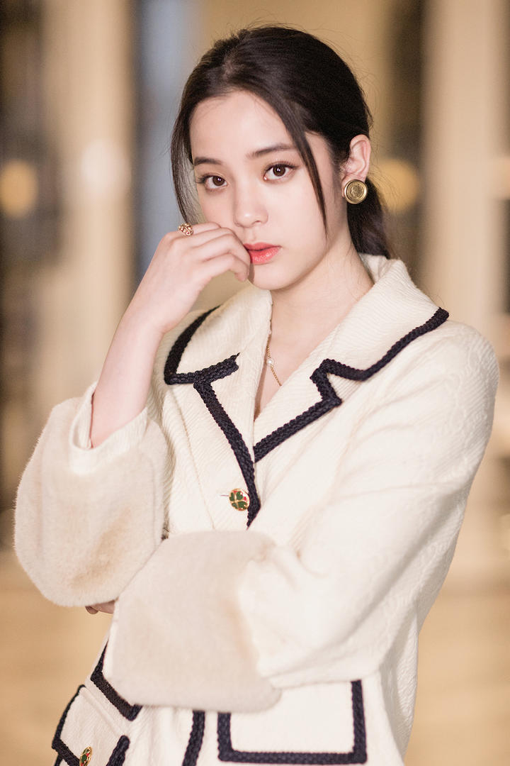 极品气质女神欧阳娜娜写真