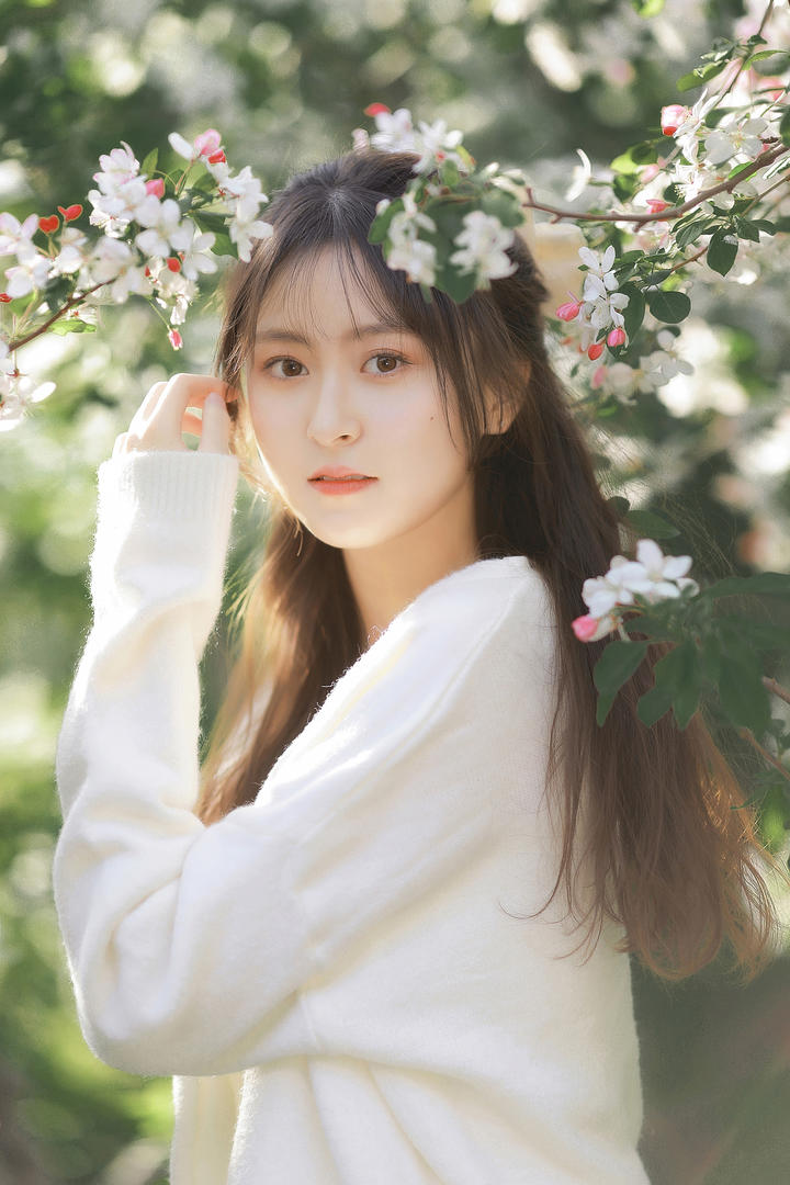 超好看的小姐姐养眼女生壁纸专区