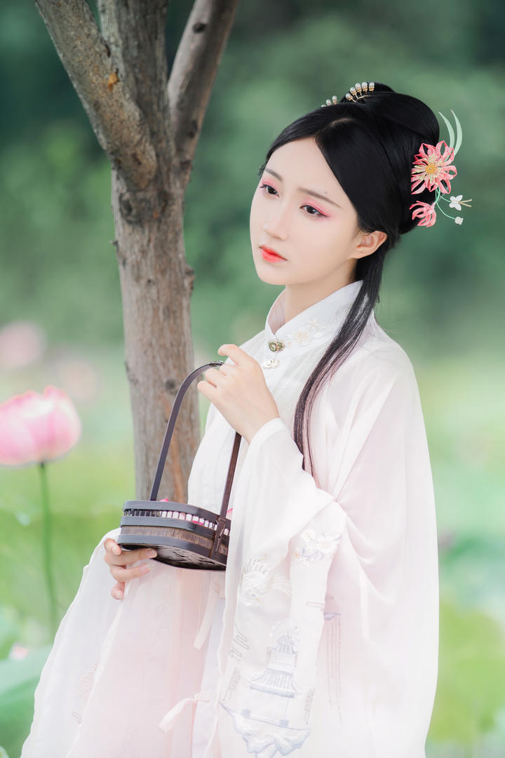 惊艳的古装美人图片大全