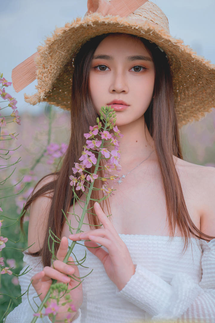 户外约拍极品颜值美女嫩模高清手机壁纸图片