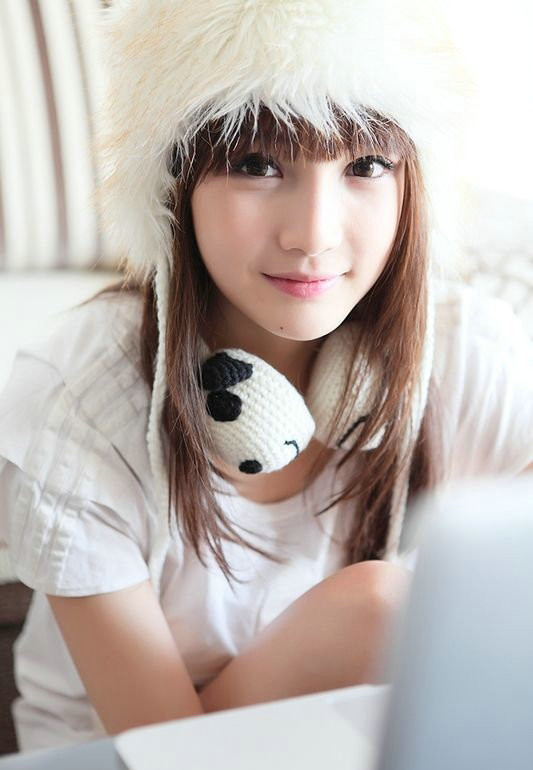 小丁贝莉Showgirl黎靖雯清纯写真欣赏