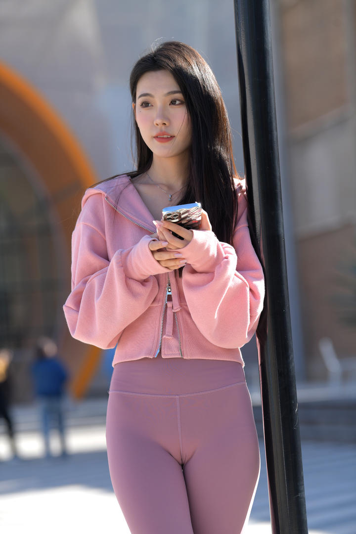 久久国产精品网红美女极品素颜系列免费