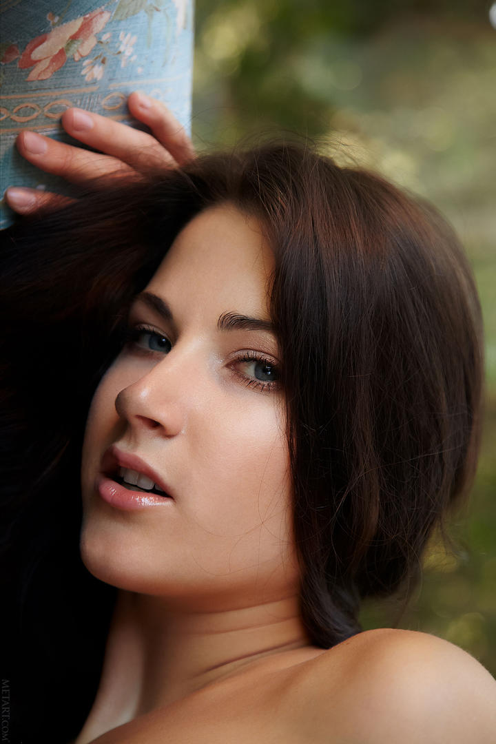 超高清国外漂亮美女写真图片