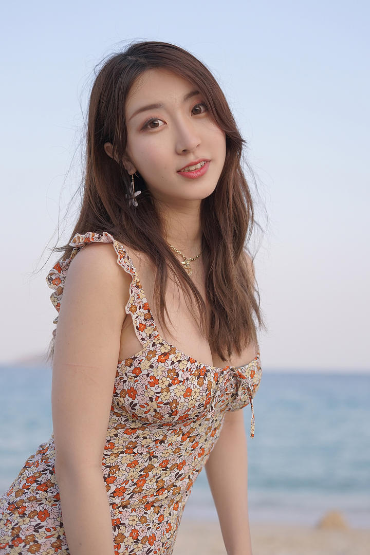 极品美女护士丰满性感私房照图片