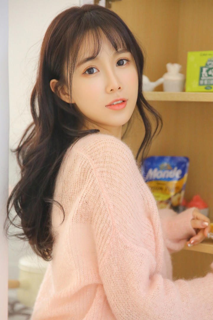 中国女生头像清纯美女写真图片