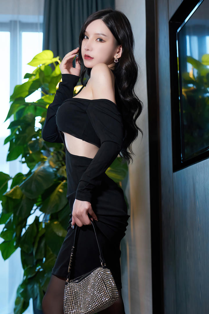 国产一级美女周于希私拍图片大全