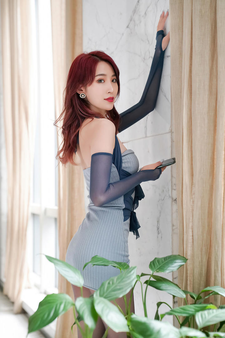 国模宅男性感女神美女私拍写真集打包下载