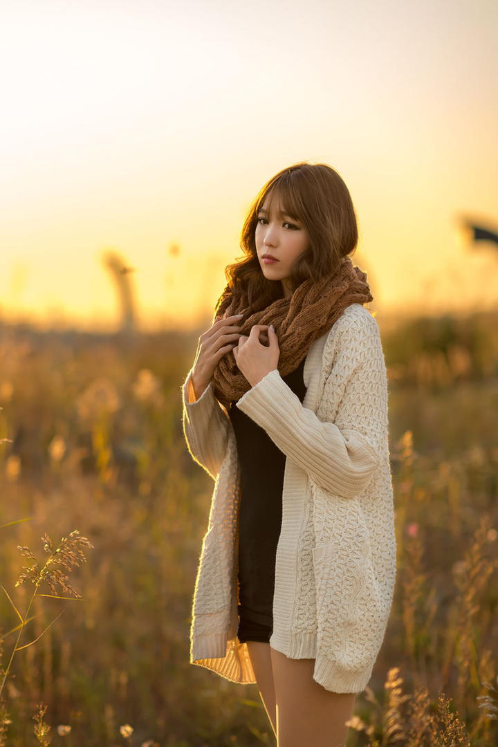 夕阳下的韩国美女明星李恩慧