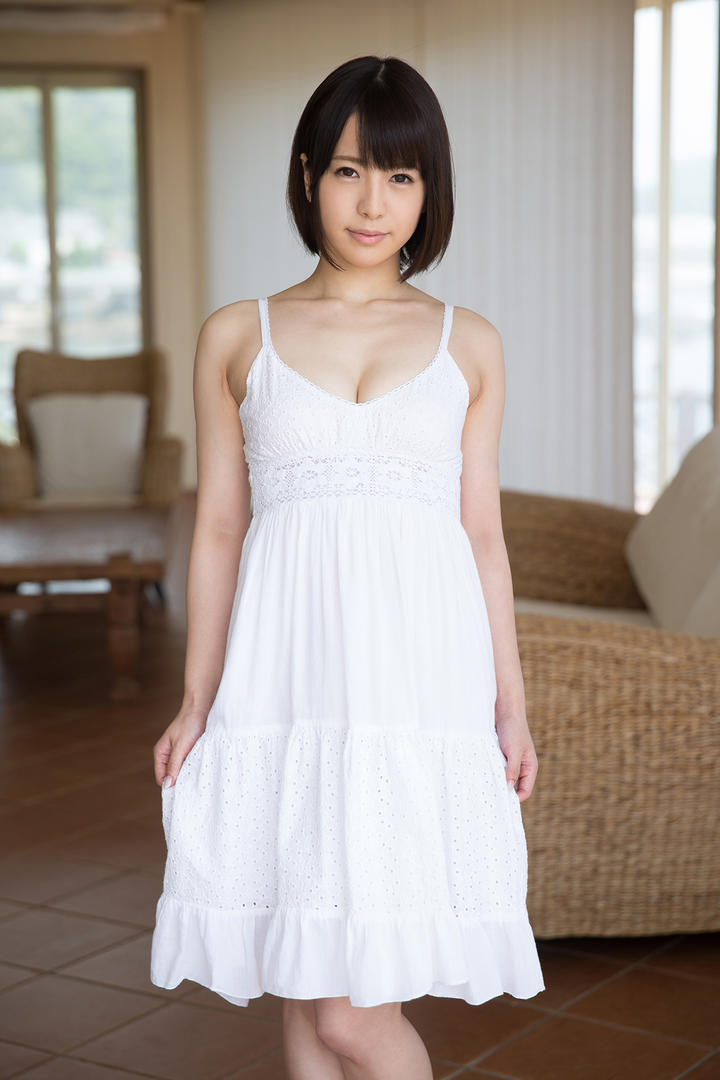 清纯日本美女写真图片