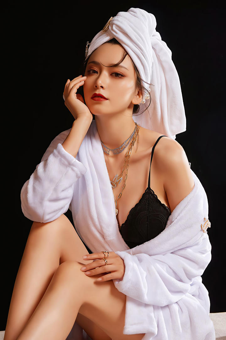 亚洲精品gogo人体极品美女模特艺术照美图