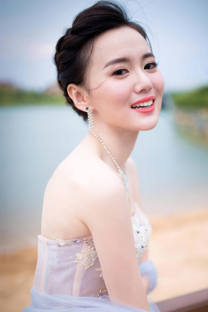 清纯美女明星江铠同唯美写真图片