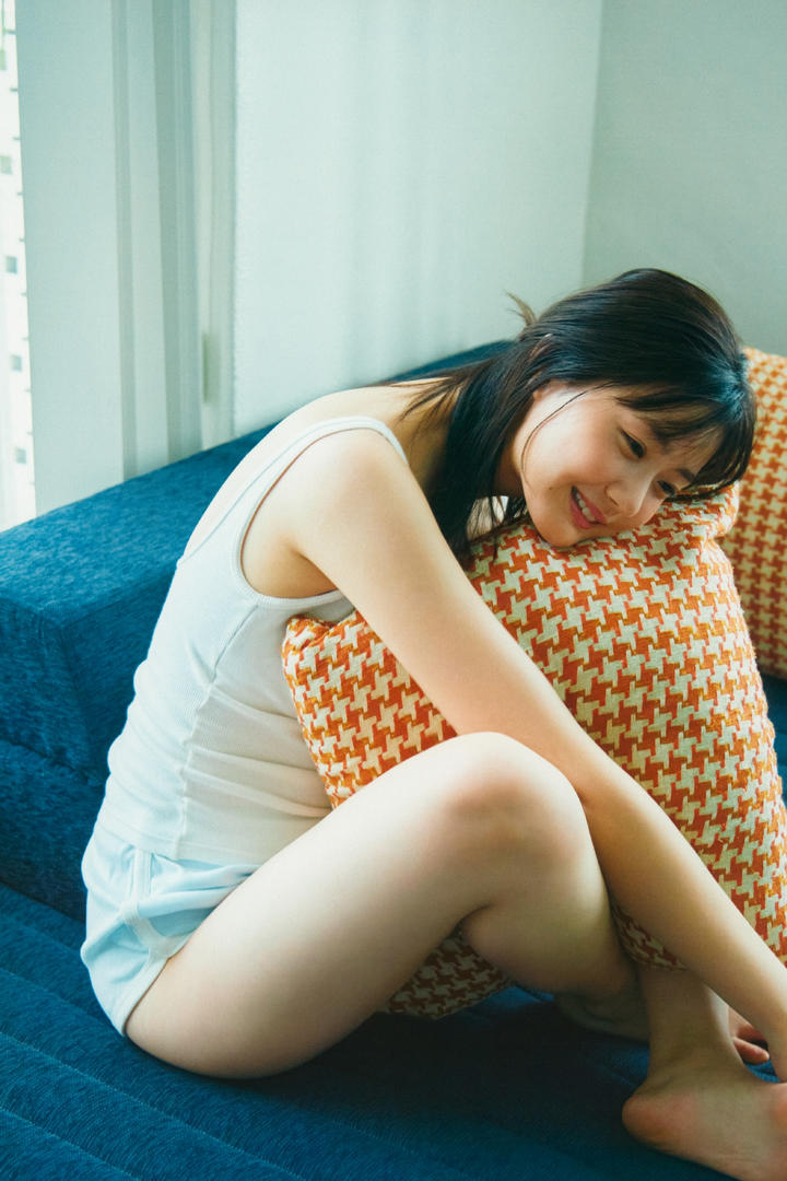 极品日本性感空姐美女素颜自拍无码图片