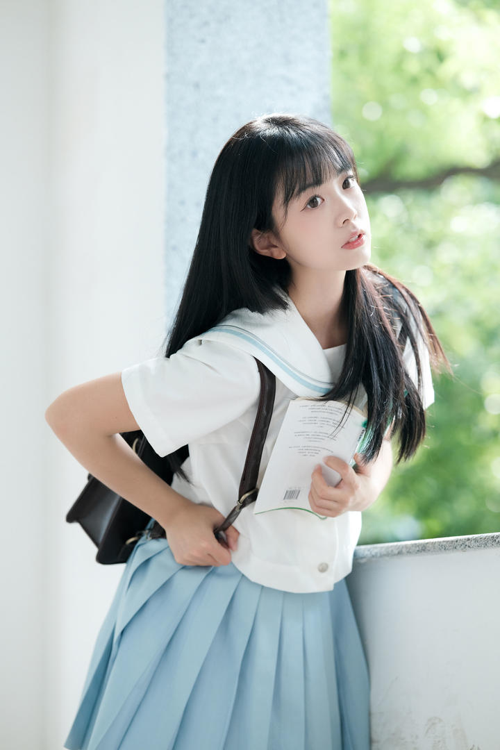 清纯学妹唯美壁纸图片