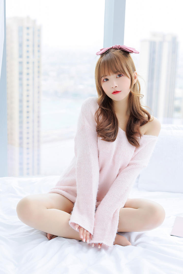 软萌可爱女生张思允唯美写真壁纸图片