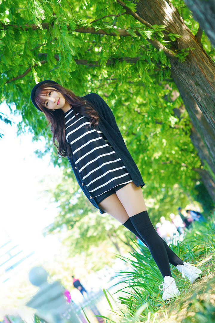 高清韩国清纯美女户外写真