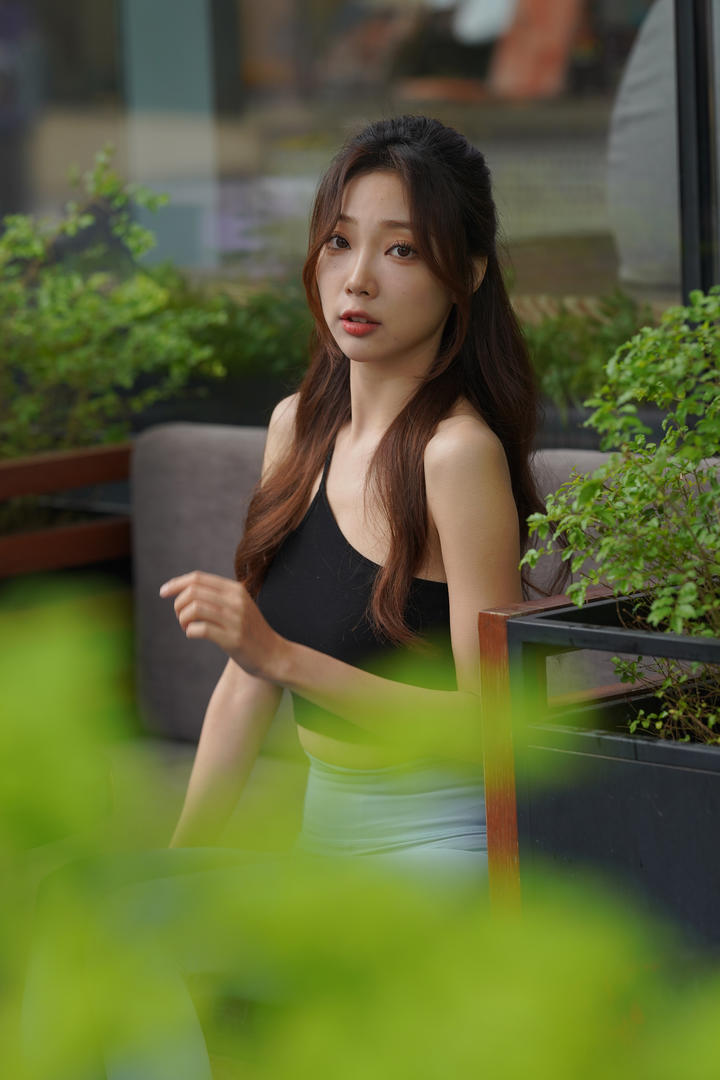 1919精品街拍紧身裤美女瑜伽教练