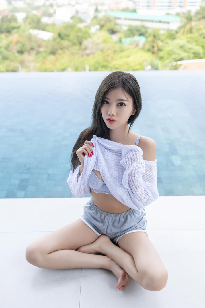 尤果网极品美女模特杨晨晨性感泳装私拍图片