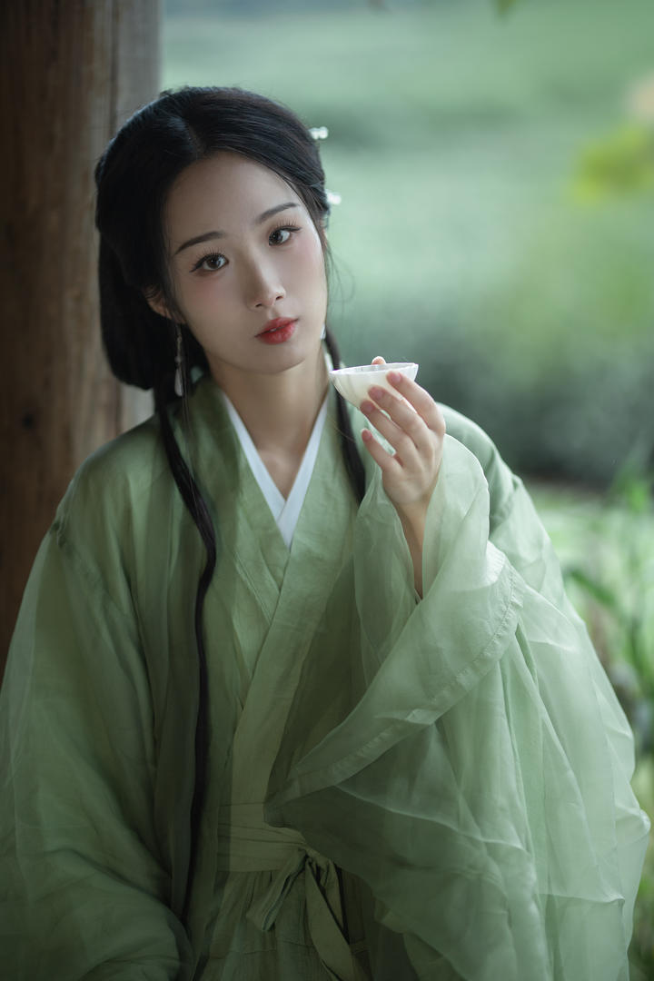 品茶的汉服美女模特高清唯美壁纸大全