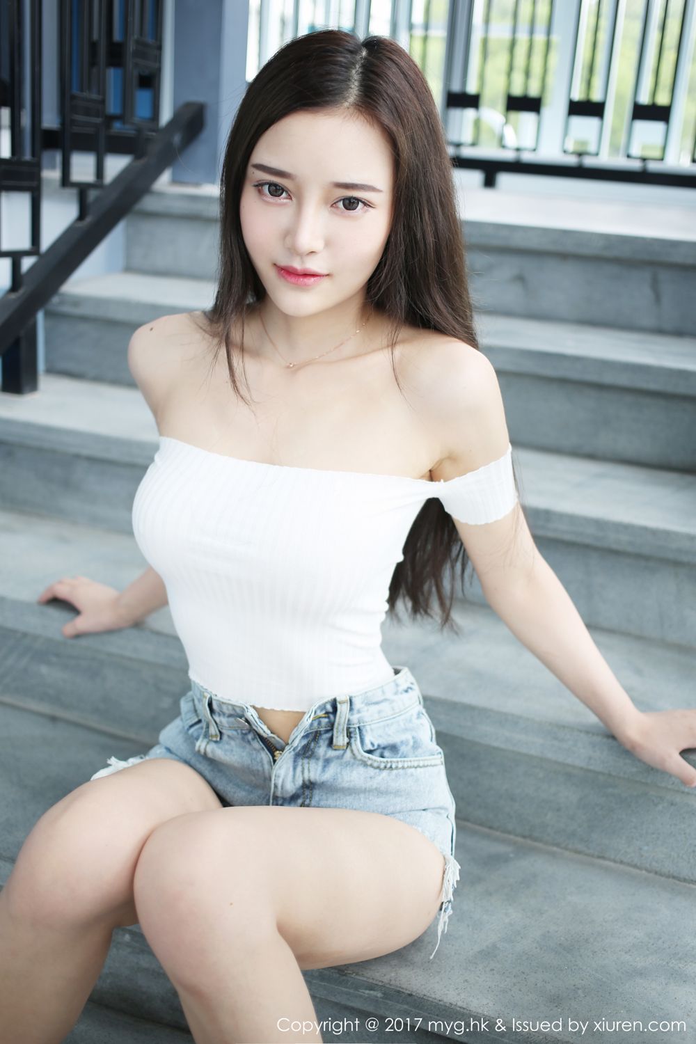 美媛馆美女模特唐琪儿透视蕾丝比基尼湿身诱惑