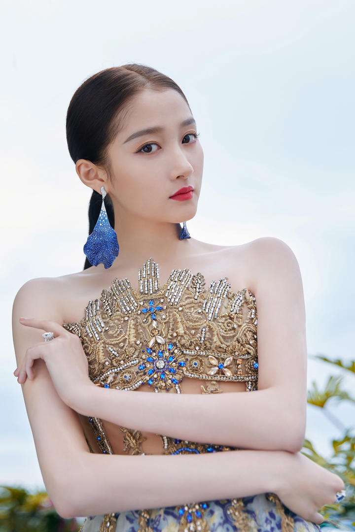 好看的美女明星关晓彤高清壁纸写真图片大全