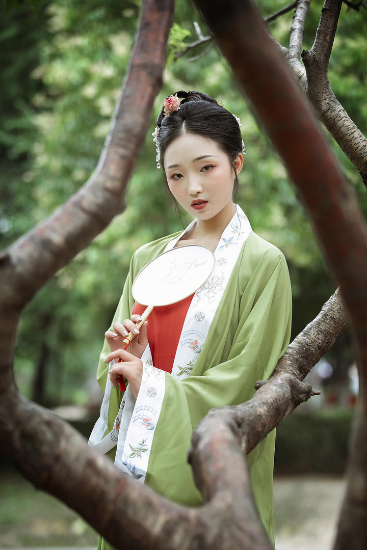 高清气质古装美女图片汉服小姐姐古典大家闺秀美女图片