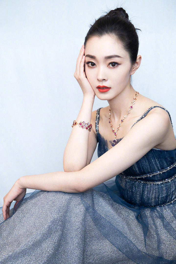 热播古装剧庆余年女主角宋轶个人艺术写真图片
