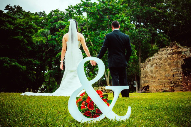 牵手婚纱照图片