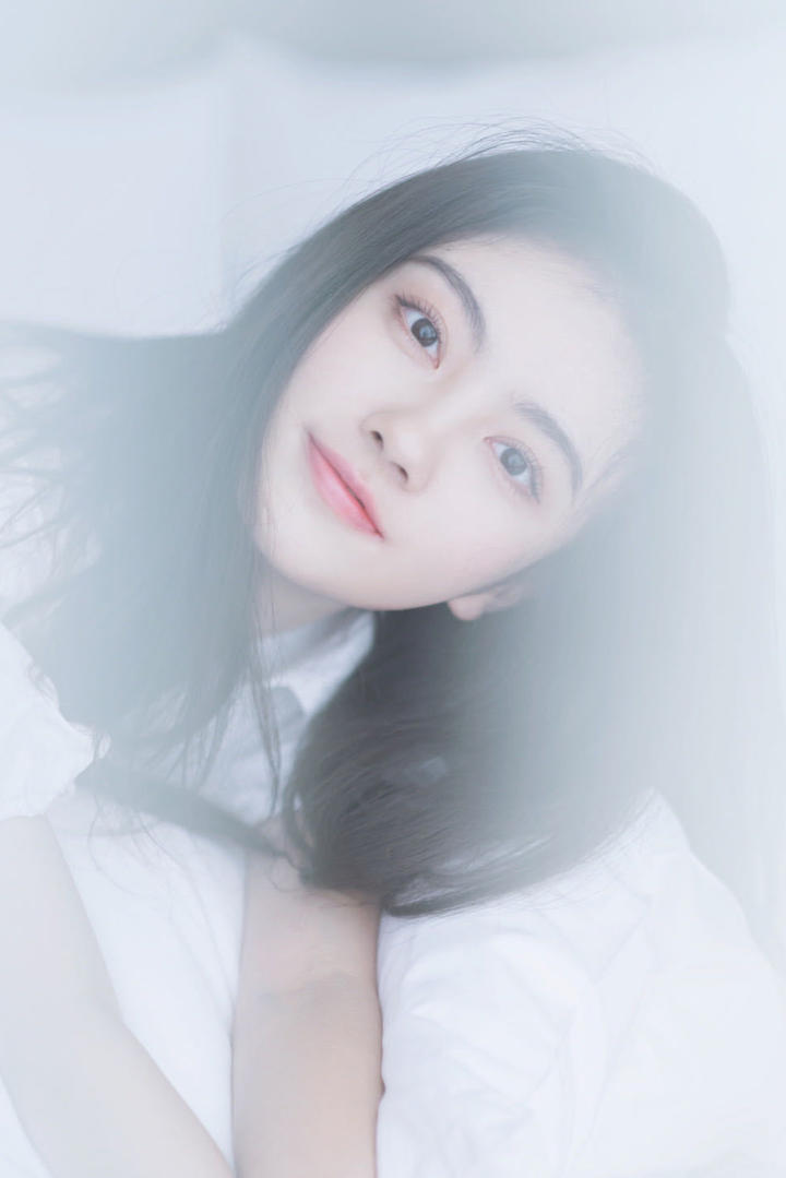 超高清唯美清纯女生写真图片
