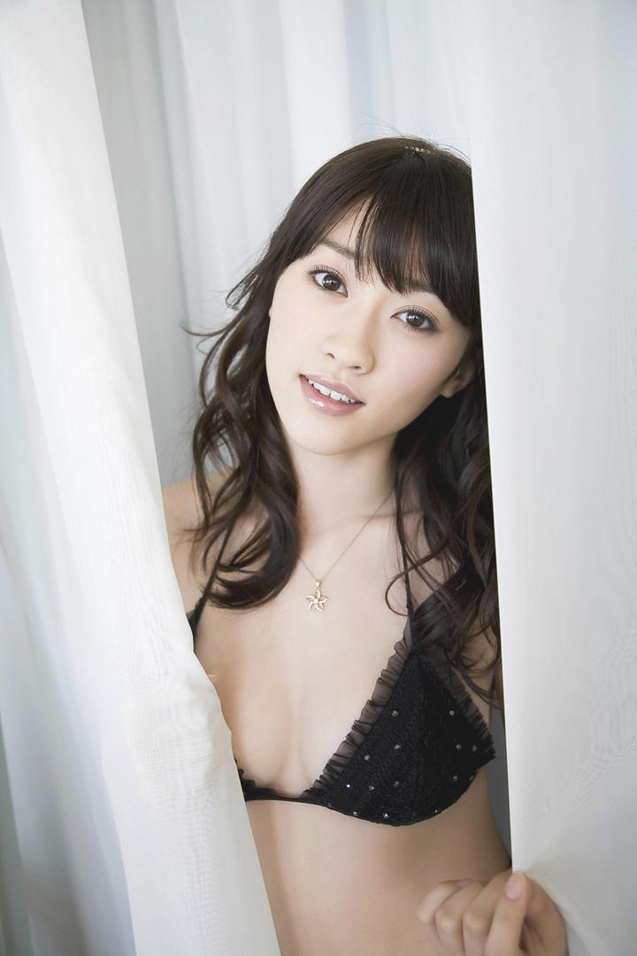 亚洲激情五月综合色婷婷一区二区性感美女套图