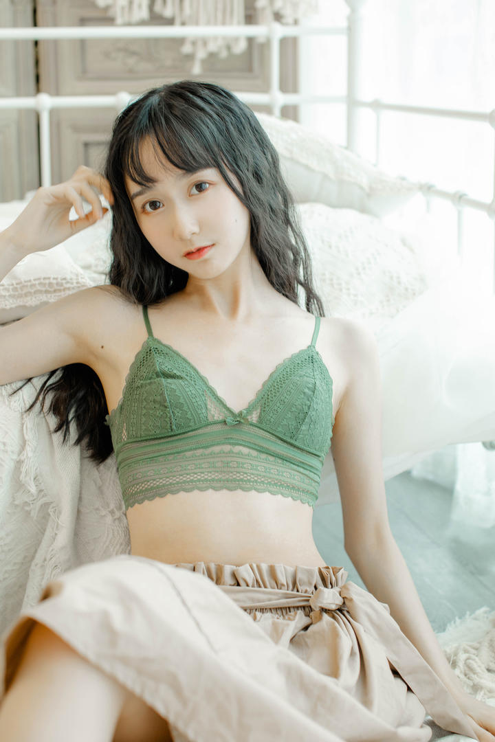 666国产内衣少女高中生永久免费美图