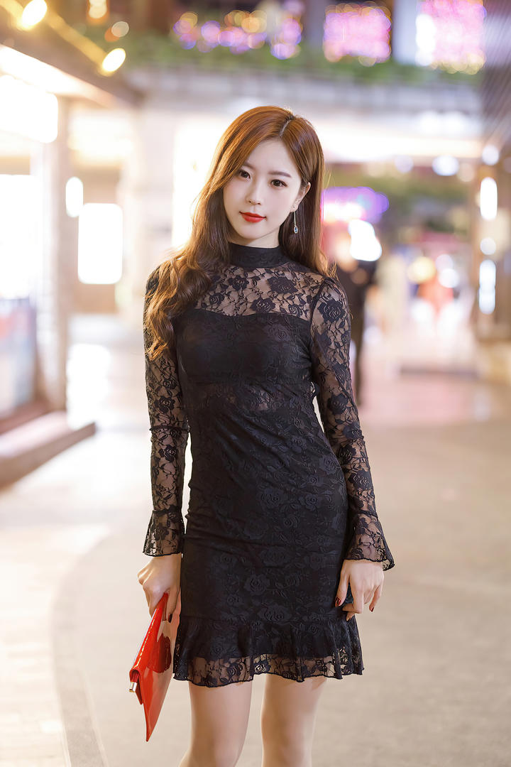 街拍GOGO国模极品美女高清大胆写真图片