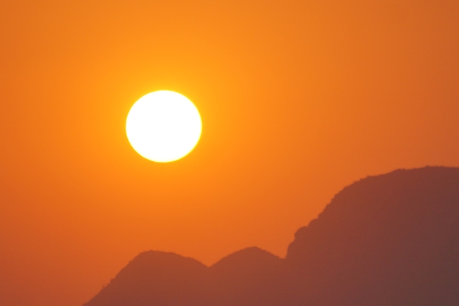 黄昏天空落日夕阳美景图片