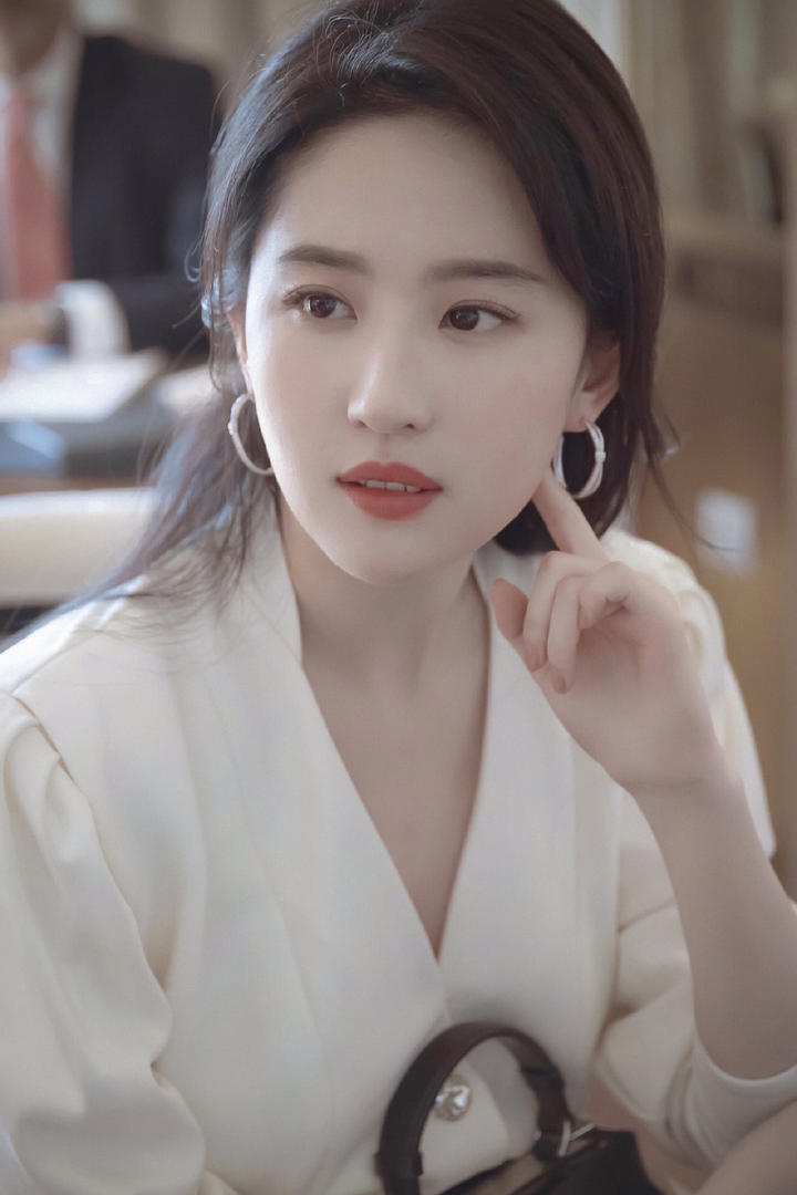 刘亦菲海量女明星高清壁纸图片大全