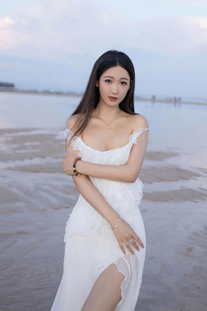 秀人网极品美女名媛唐安琪海边艺术写真图片