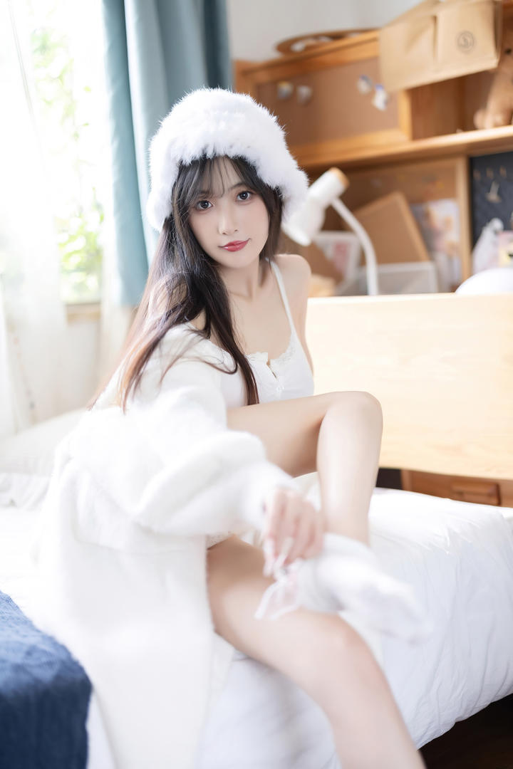 尤果网极品嫩模林星阑美女闺房私拍写真图片