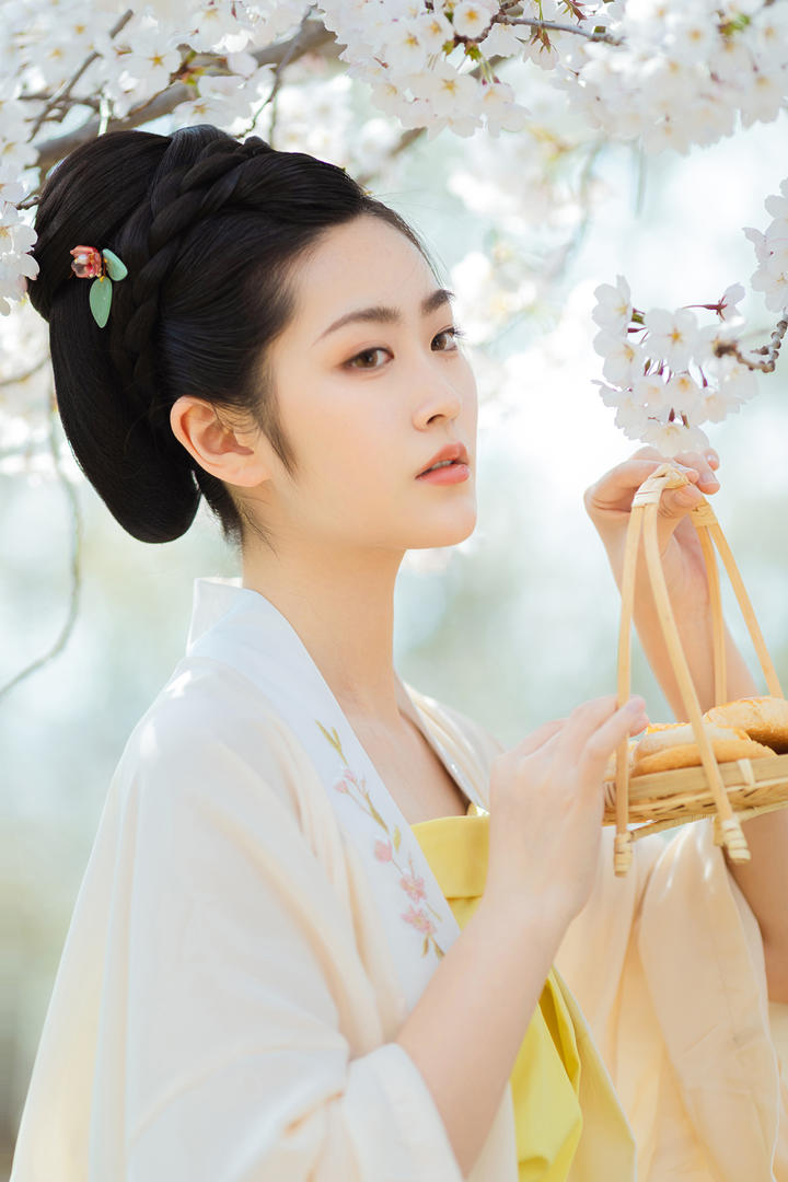 中国清纯唯美古风汉服美女手机壁纸图片大全