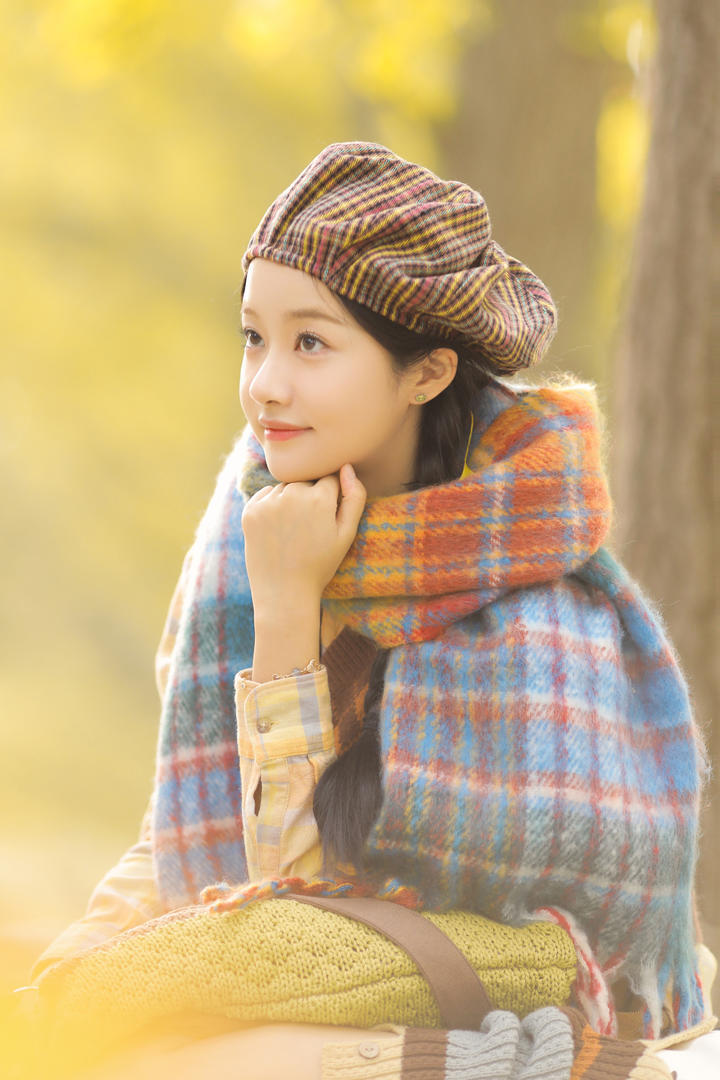 温柔恬静的少女秋日摄影写真图片大全