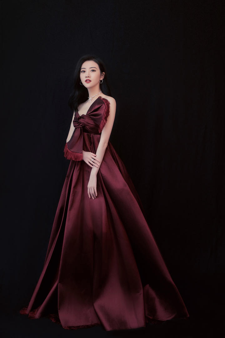 优雅时尚的气质美女明星专辑景甜写真大图