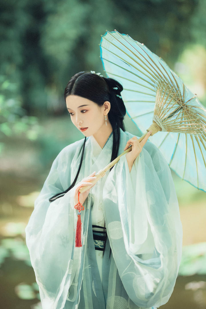 超好看唯美古风汉服美女壁纸写真图片大全